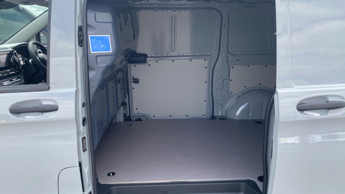 Mercedes-Benz Vito L2 Diesel Rwd 114CDI Pro Van 9G-Tronic - Image 16
